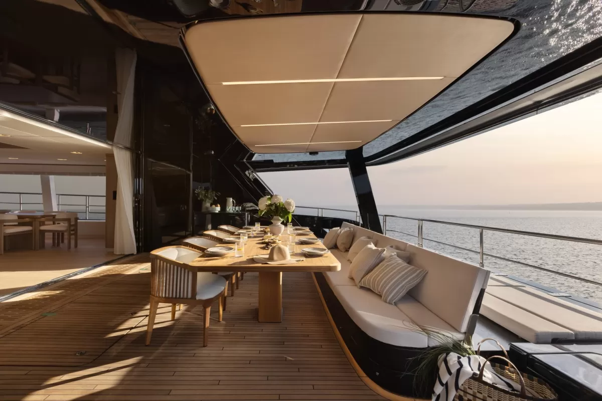 Sustainable Luxury Yacht Charter – Sunreef’s Teak-Free Vision
