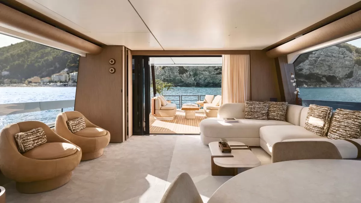 Azimut Fly 82 saloon looking toward the aft deck