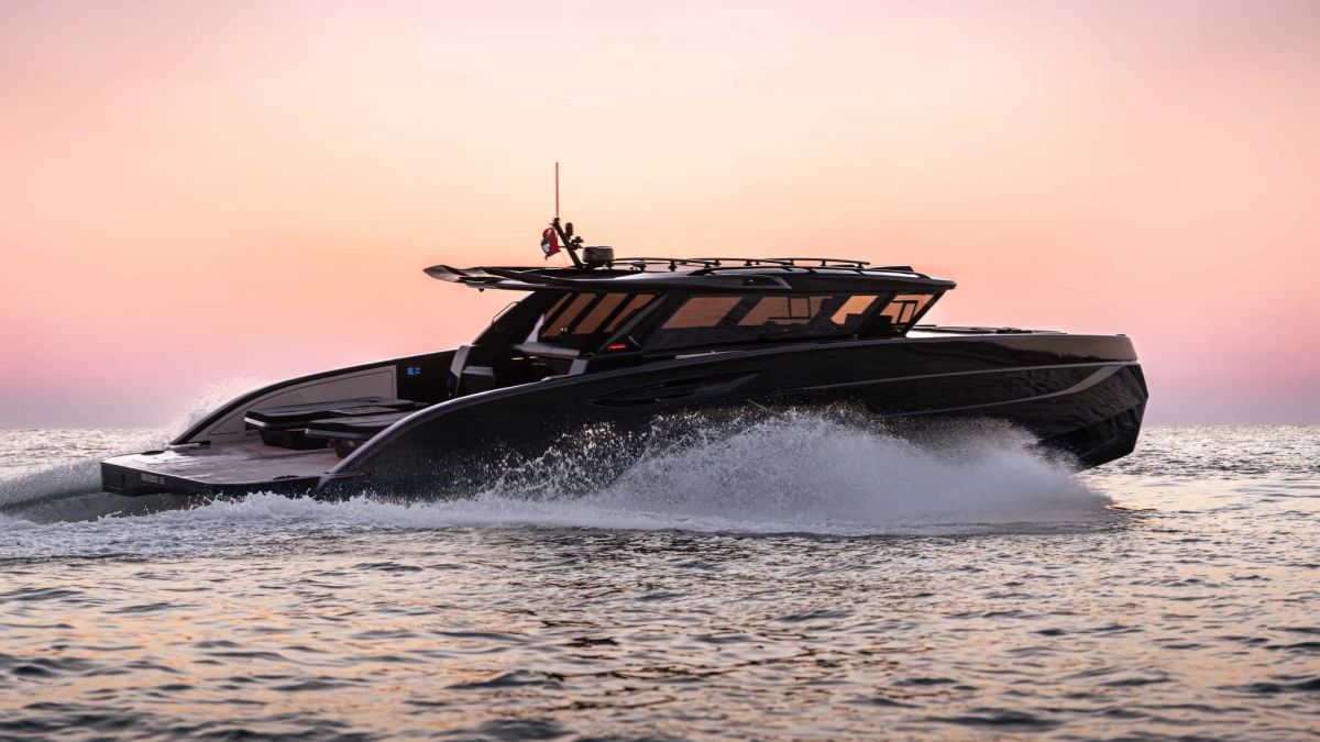 Sunreef Yachts and BRABUS unveil the first BRABUS ULTIMA 55 power catamaran