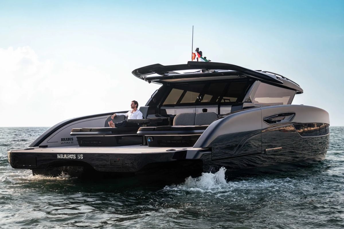 Sunreef Yachts and BRABUS unveil the first BRABUS ULTIMA 55 power catamaran