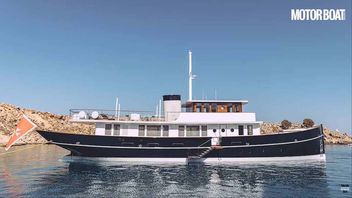Far Niente: The €10.5M Modern Superyacht Disguised as a Classic 1900s Vessel