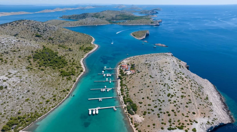 ACI Piskera yacht charter