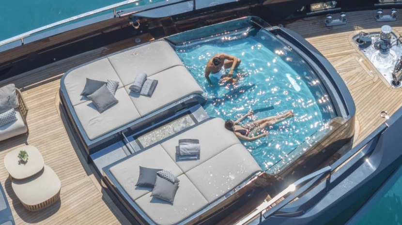 mangusta yachts