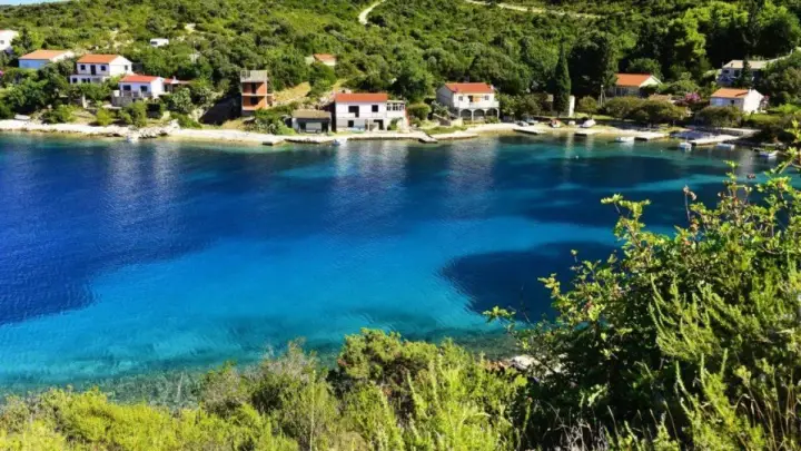 Bay Rogačić on Vis island