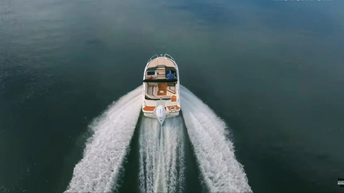 Bayliner C21 Review: A 45-Knot Family Cuddy Cabin for Under £50,000