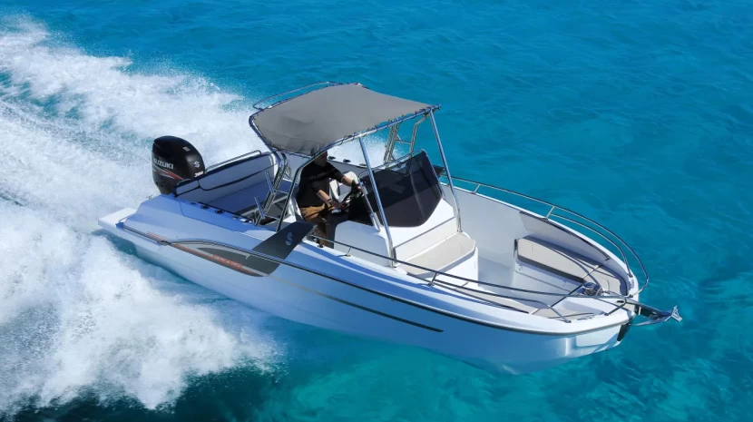 Daily rent - Beneteau Flyer 7.7 SUNdeck- from 300€