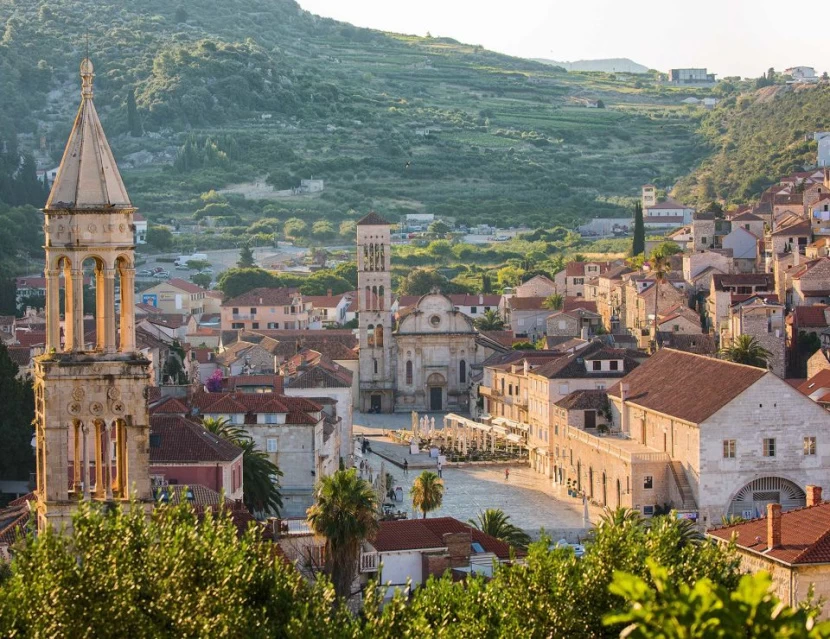 group tour: Island Brač & Hvar - from 90€