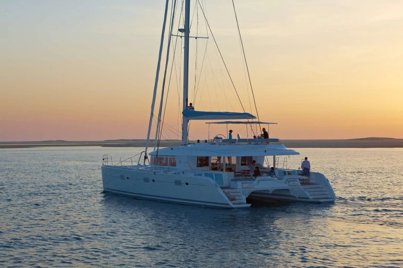 Lagoon 620