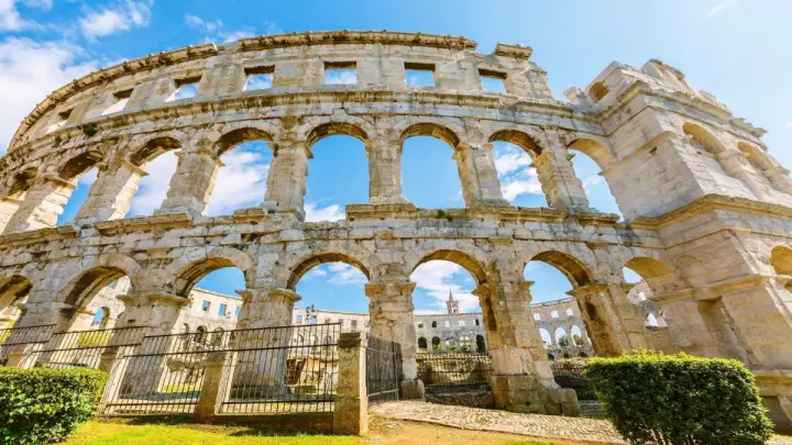 Pula