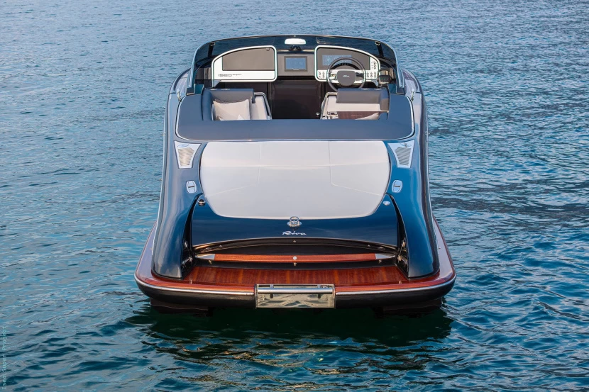 Riva Iseo Super Makes a Stunning World Premiere at Boot Düsseldorf 2025